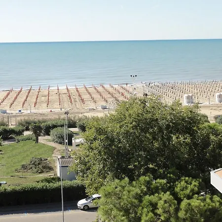 Coastal With Terrace Apartamento Bibione