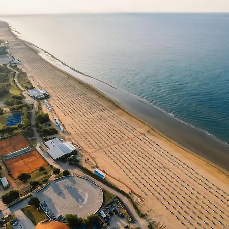 Coastal With Terrace Apartamento *